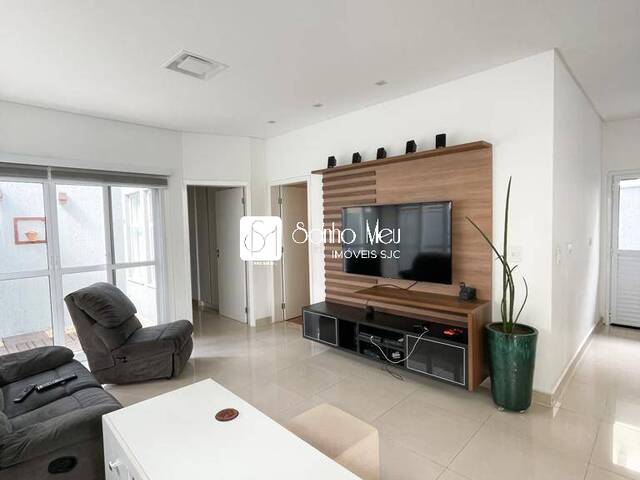 #1202 - Casa para Venda em Jacareí - SP - 2