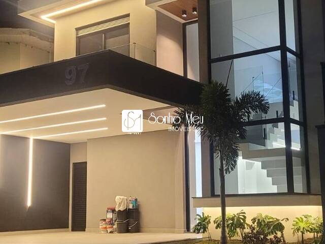#1256 - Casa para Venda em São José dos Campos - SP - 2