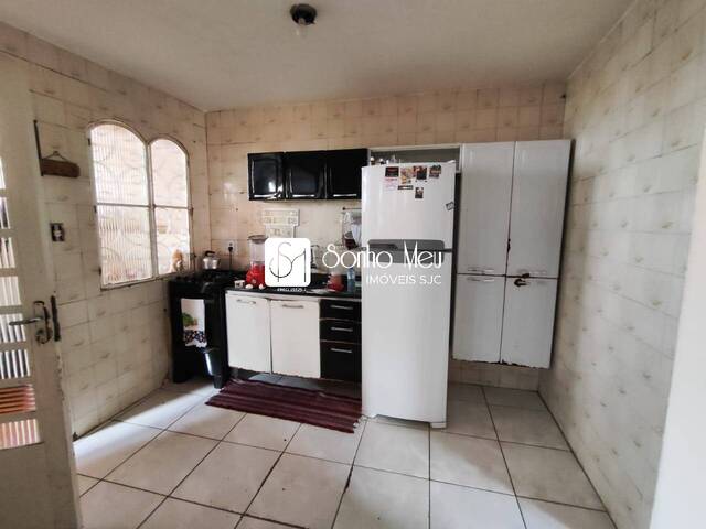 Casa para Venda em São José dos Campos - 5