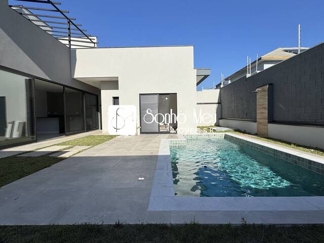 #1196 - Casa para Venda em São José dos Campos - SP - 2