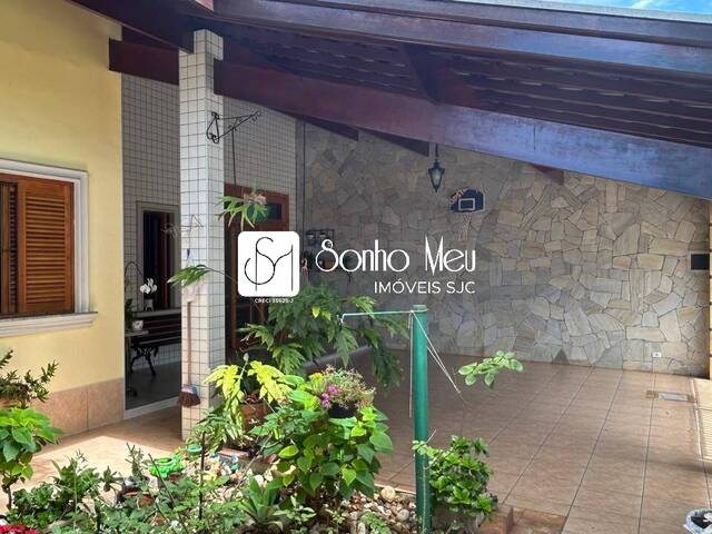 #1318 - Casa para Venda em São José dos Campos - SP - 2