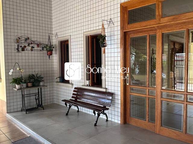 Casa para Venda em São José dos Campos - 4