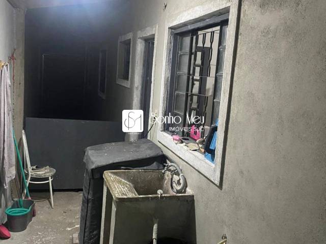 Casa para Venda em São José dos Campos - 4
