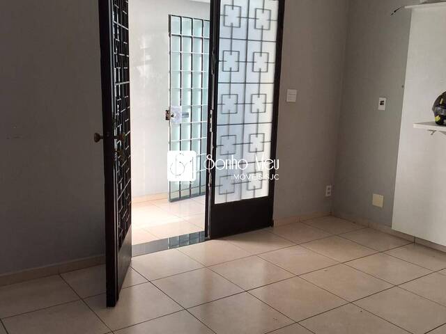 Casa para Locação em São José dos Campos - 2
