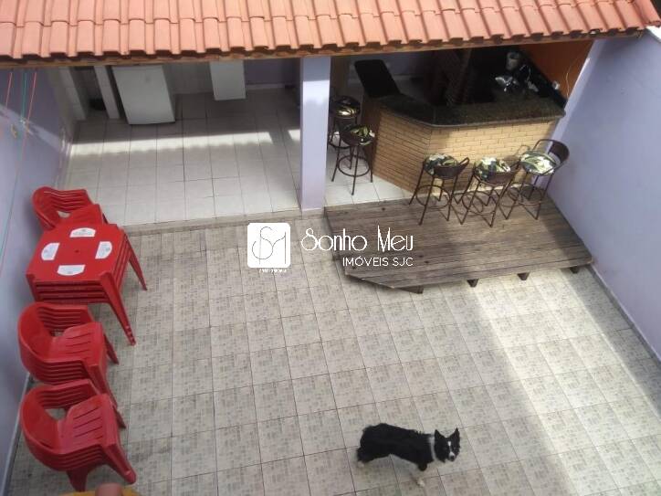 Casa à venda com 3 quartos, 130m² - Foto 9