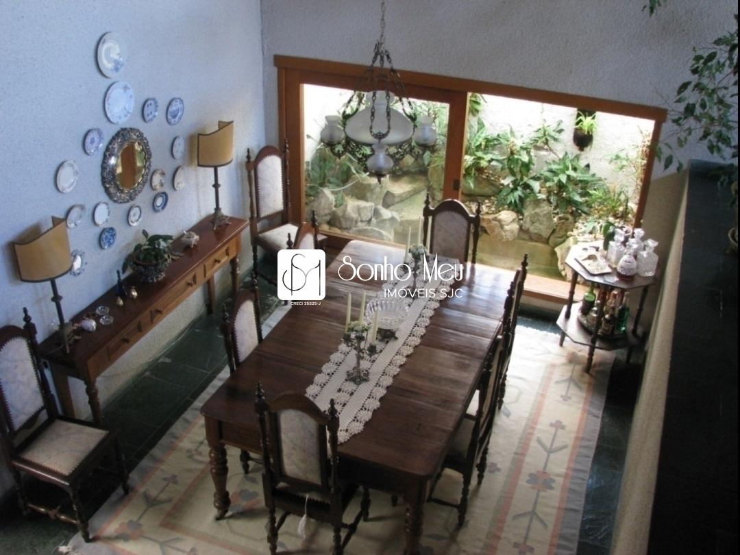 Casa à venda com 6 quartos, 520m² - Foto 4