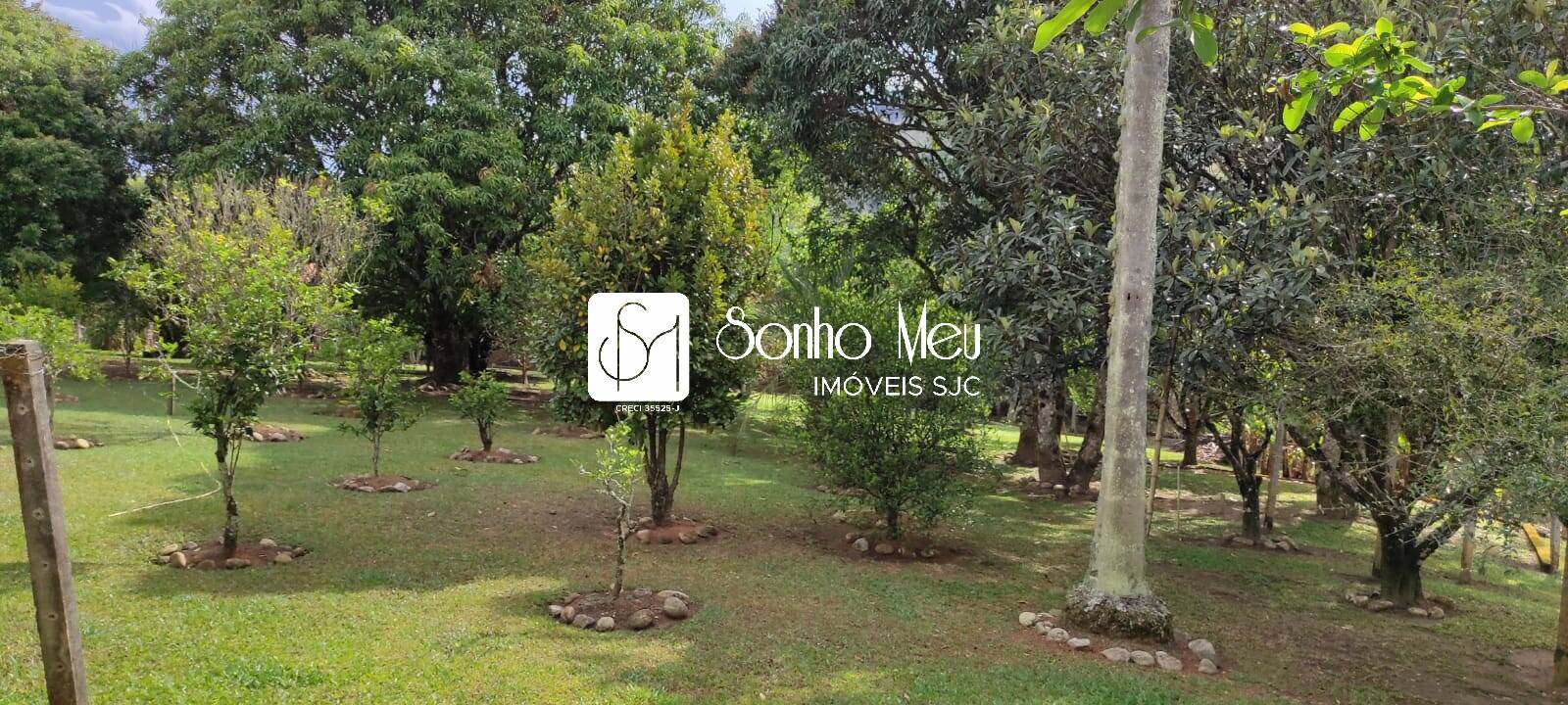 Chácara à venda com 5 quartos, 4032m² - Foto 12