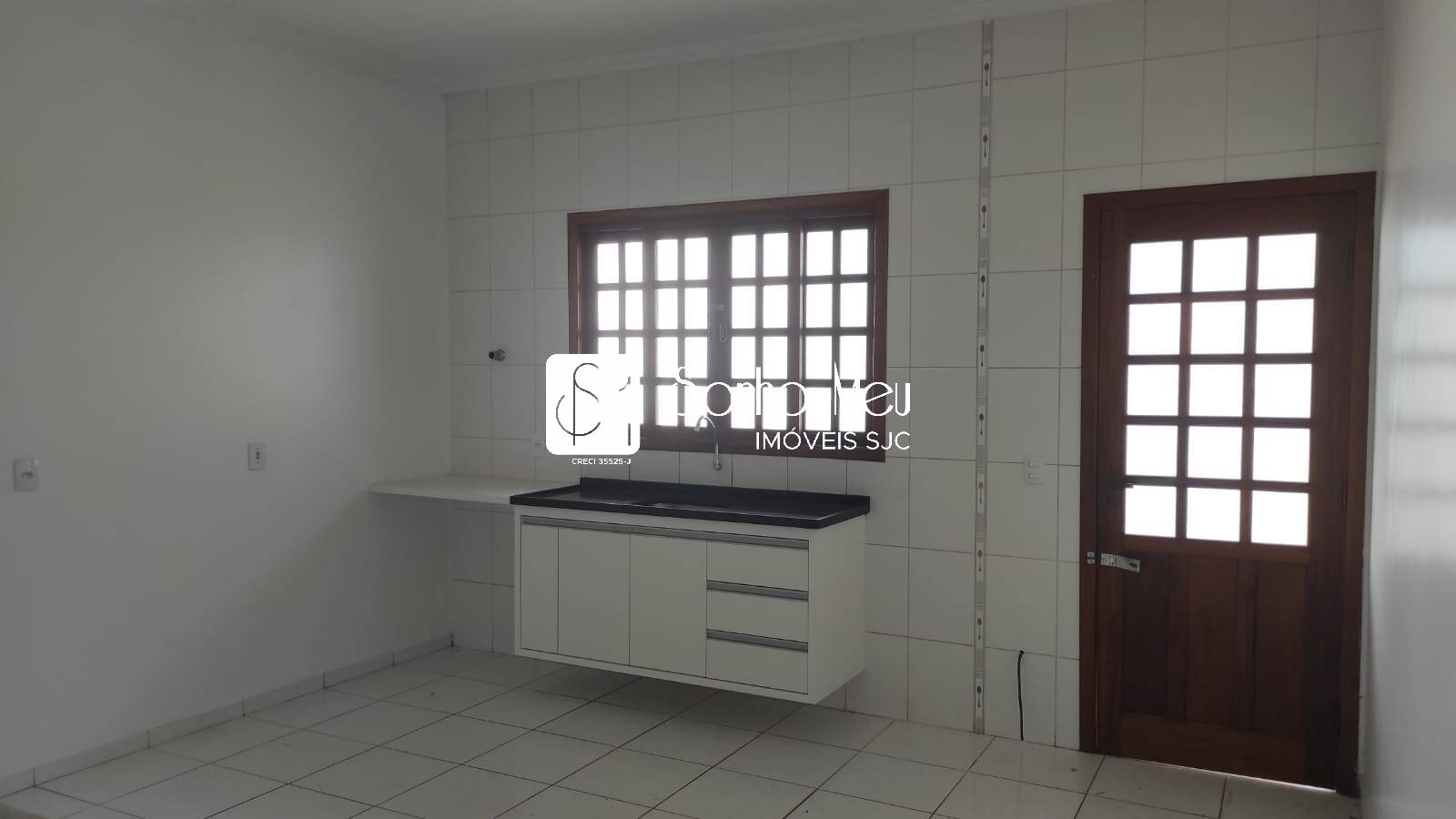 Casa à venda com 3 quartos, 150m² - Foto 5