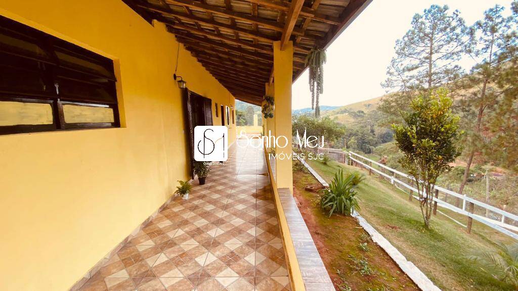 Chácara à venda com 3 quartos, 190m² - Foto 9