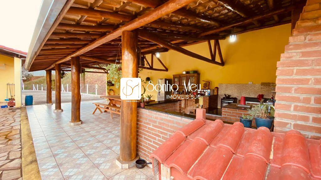 Chácara à venda com 3 quartos, 190m² - Foto 7
