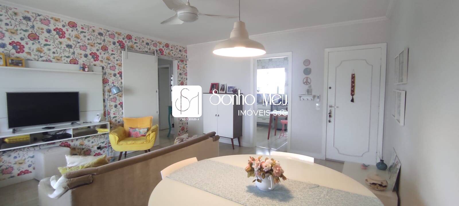 Apartamento à venda com 3 quartos, 97m² - Foto 1