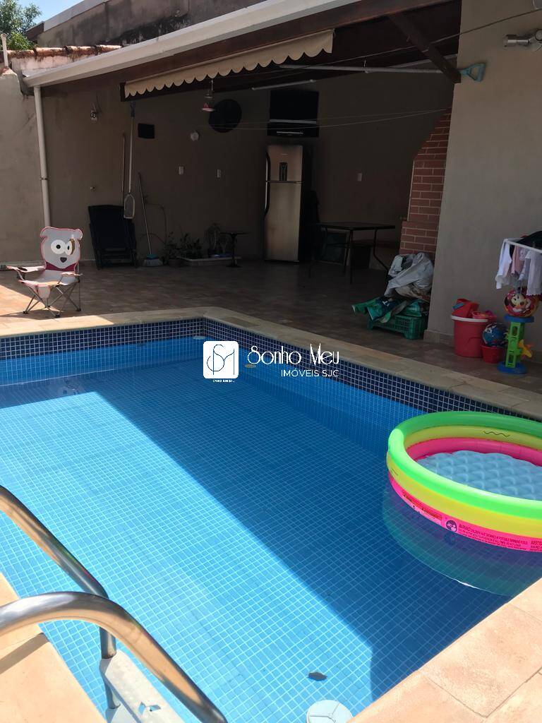 Casa à venda com 3 quartos, 166m² - Foto 9