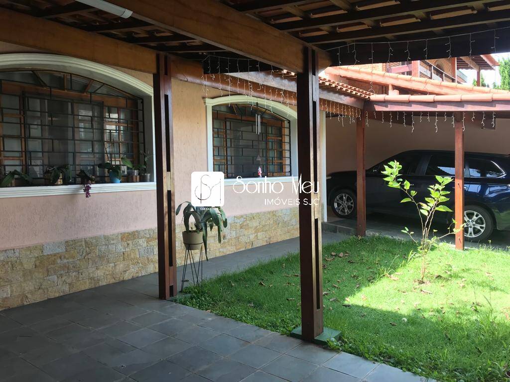 Casa à venda com 3 quartos, 166m² - Foto 5