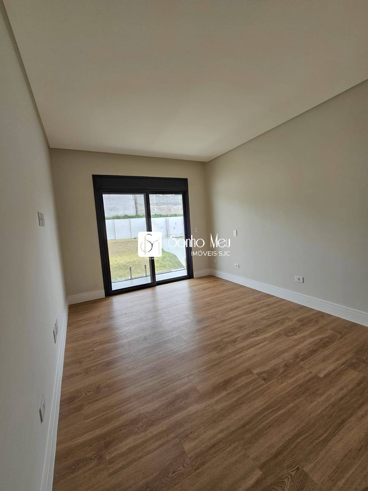 Casa à venda com 4 quartos, 450m² - Foto 27