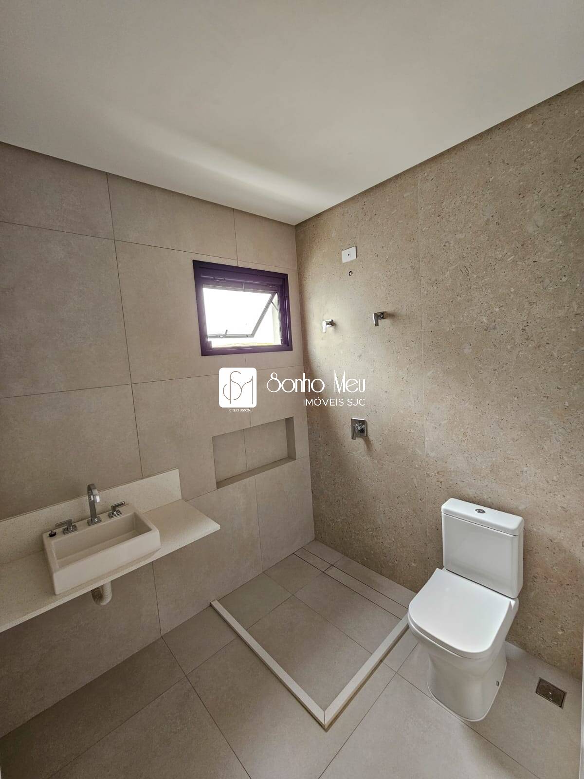 Casa à venda com 4 quartos, 450m² - Foto 45