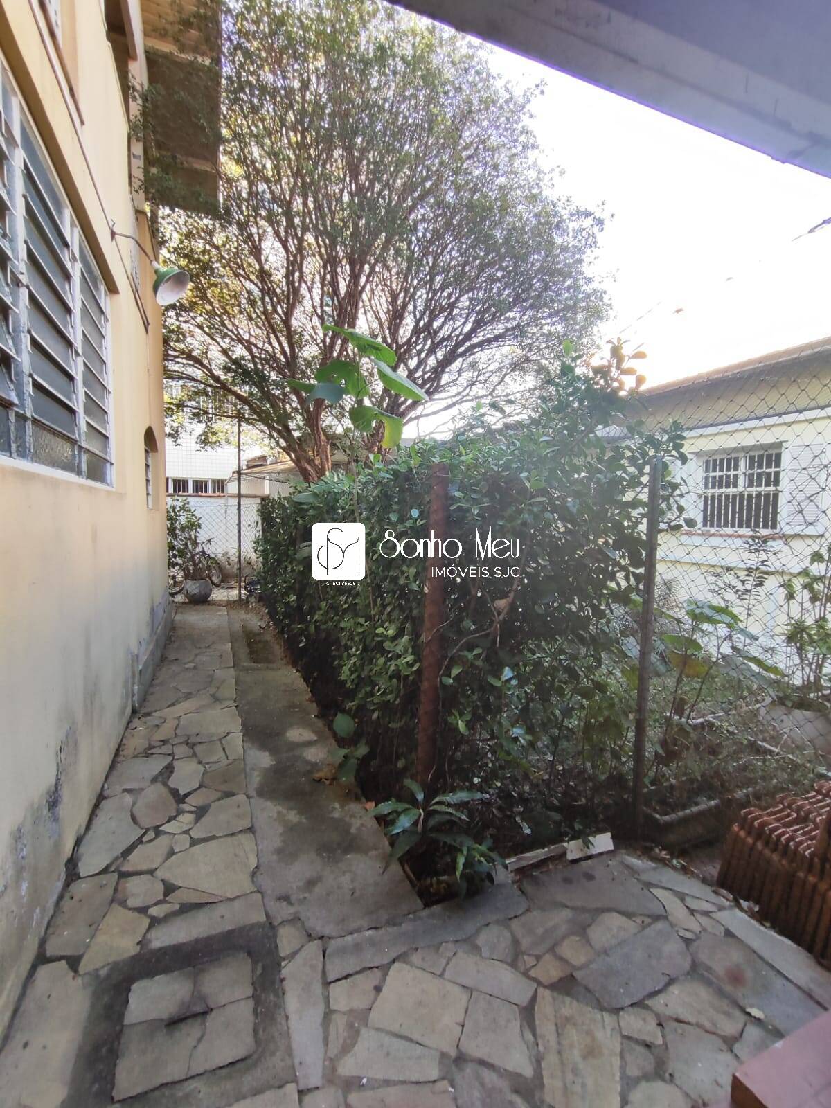 Casa à venda com 5 quartos, 250m² - Foto 37