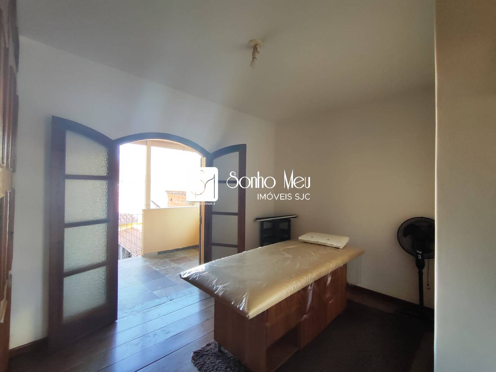 Casa à venda com 5 quartos, 250m² - Foto 46
