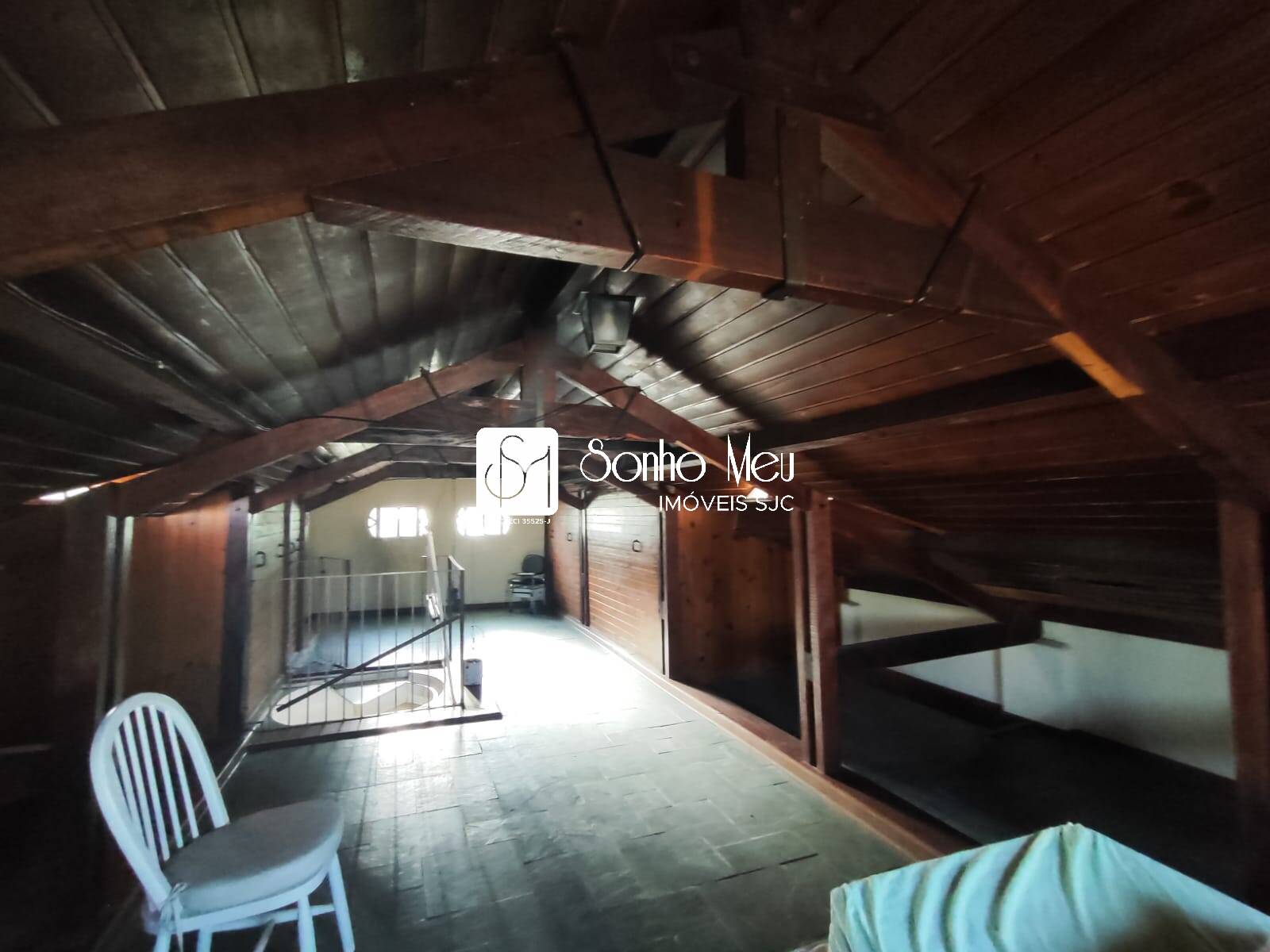 Casa à venda com 5 quartos, 250m² - Foto 90