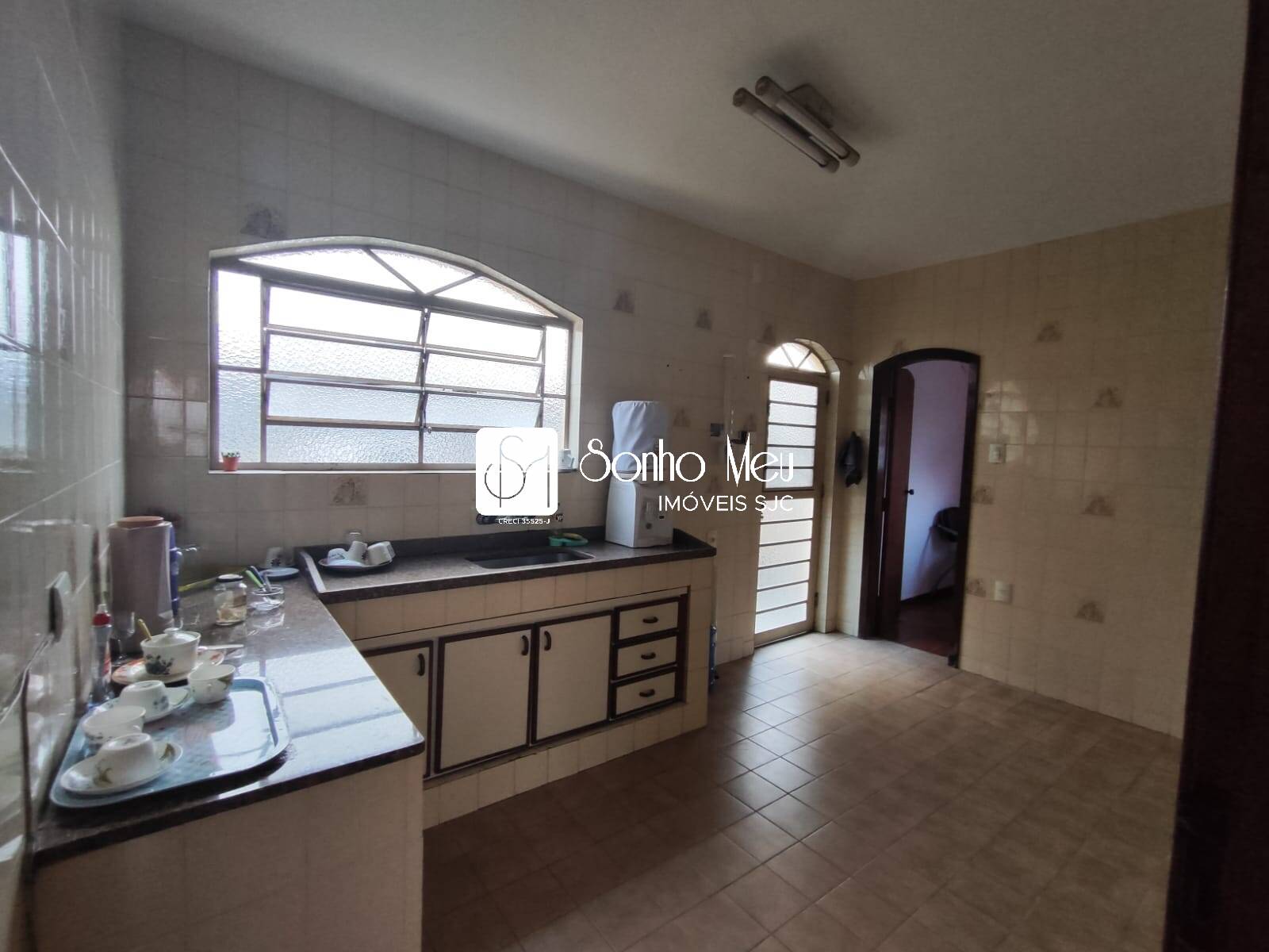 Casa à venda com 5 quartos, 250m² - Foto 74