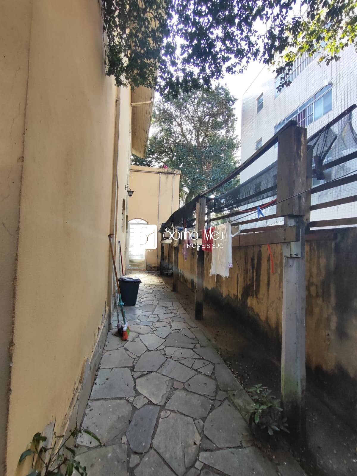 Casa à venda com 5 quartos, 250m² - Foto 93