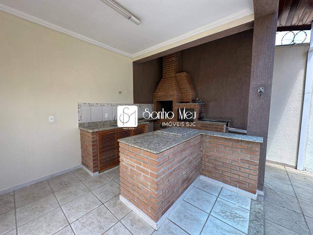 Casa à venda com 4 quartos, 376m² - Foto 6