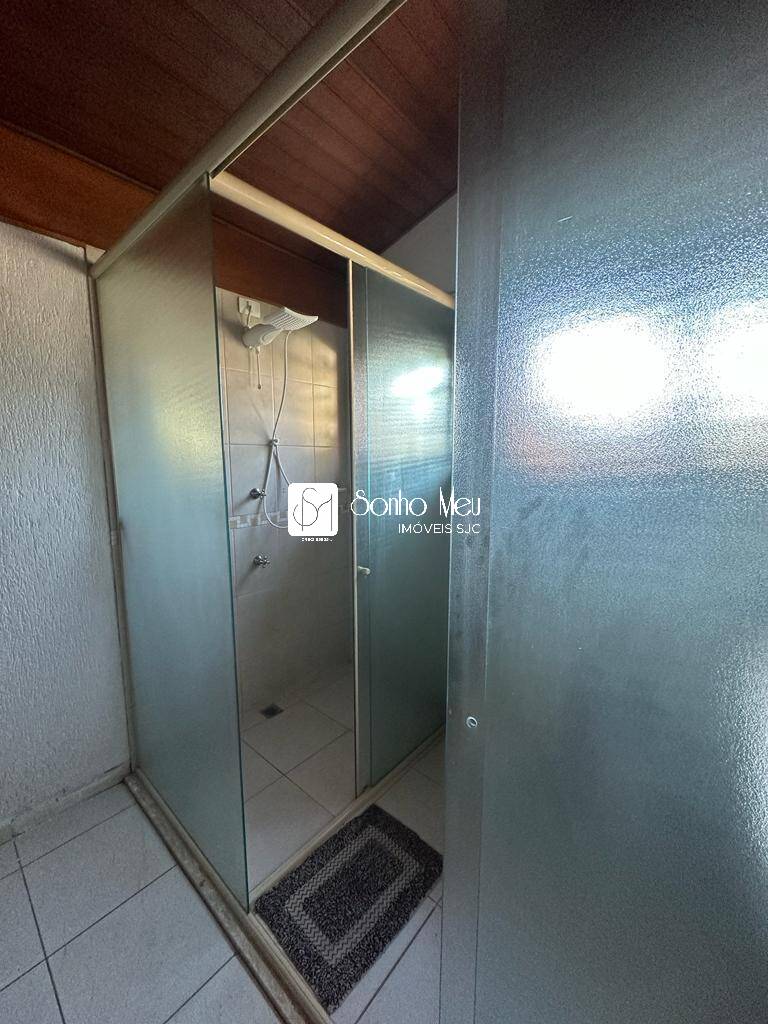 Casa à venda com 4 quartos, 376m² - Foto 17