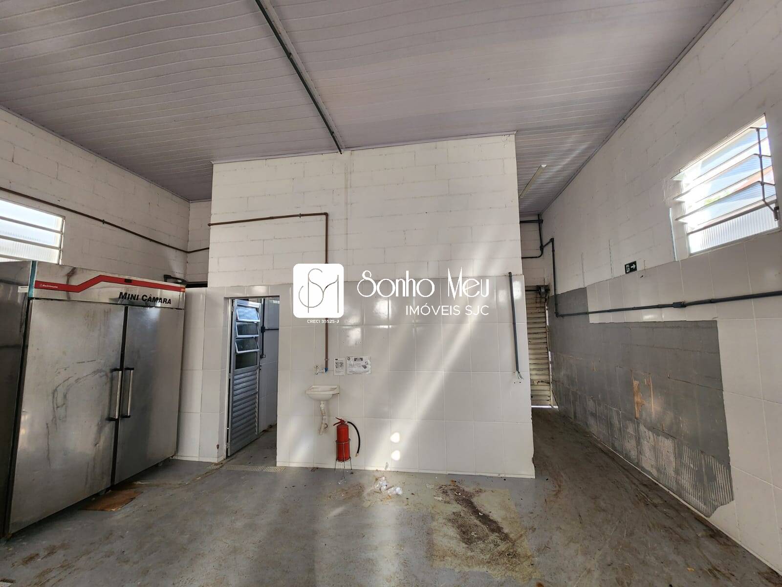 Depósito-Galpão-Armazém à venda e aluguel, 175m² - Foto 2
