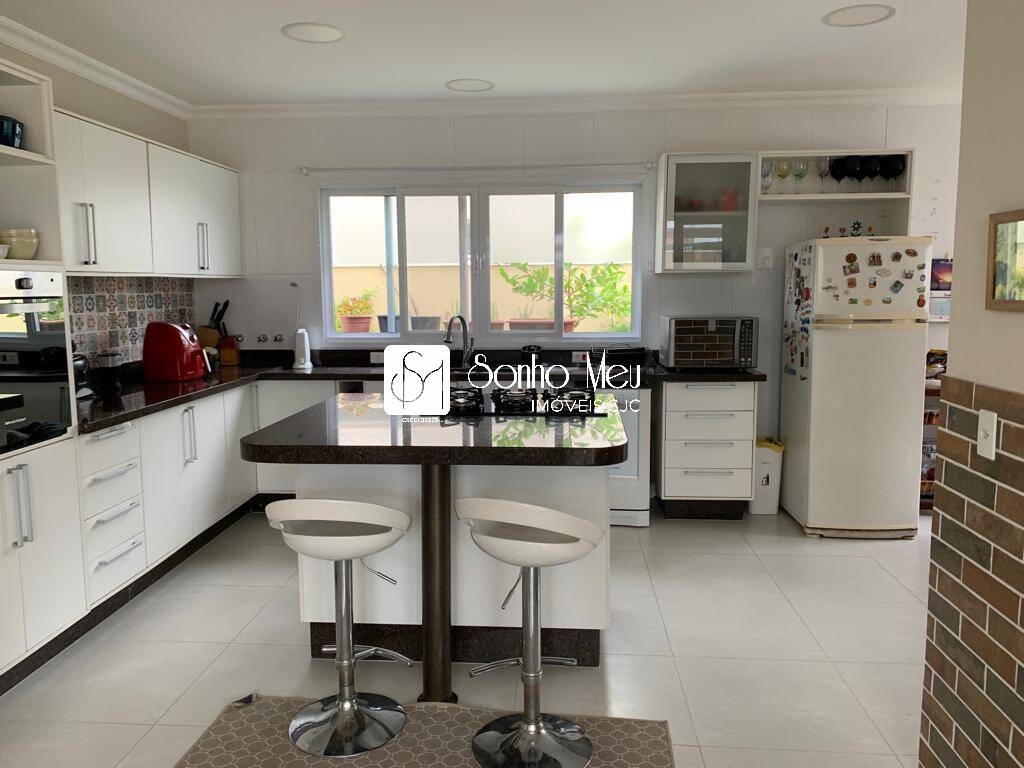 Casa, 4 quartos, 340 m² - Foto 69