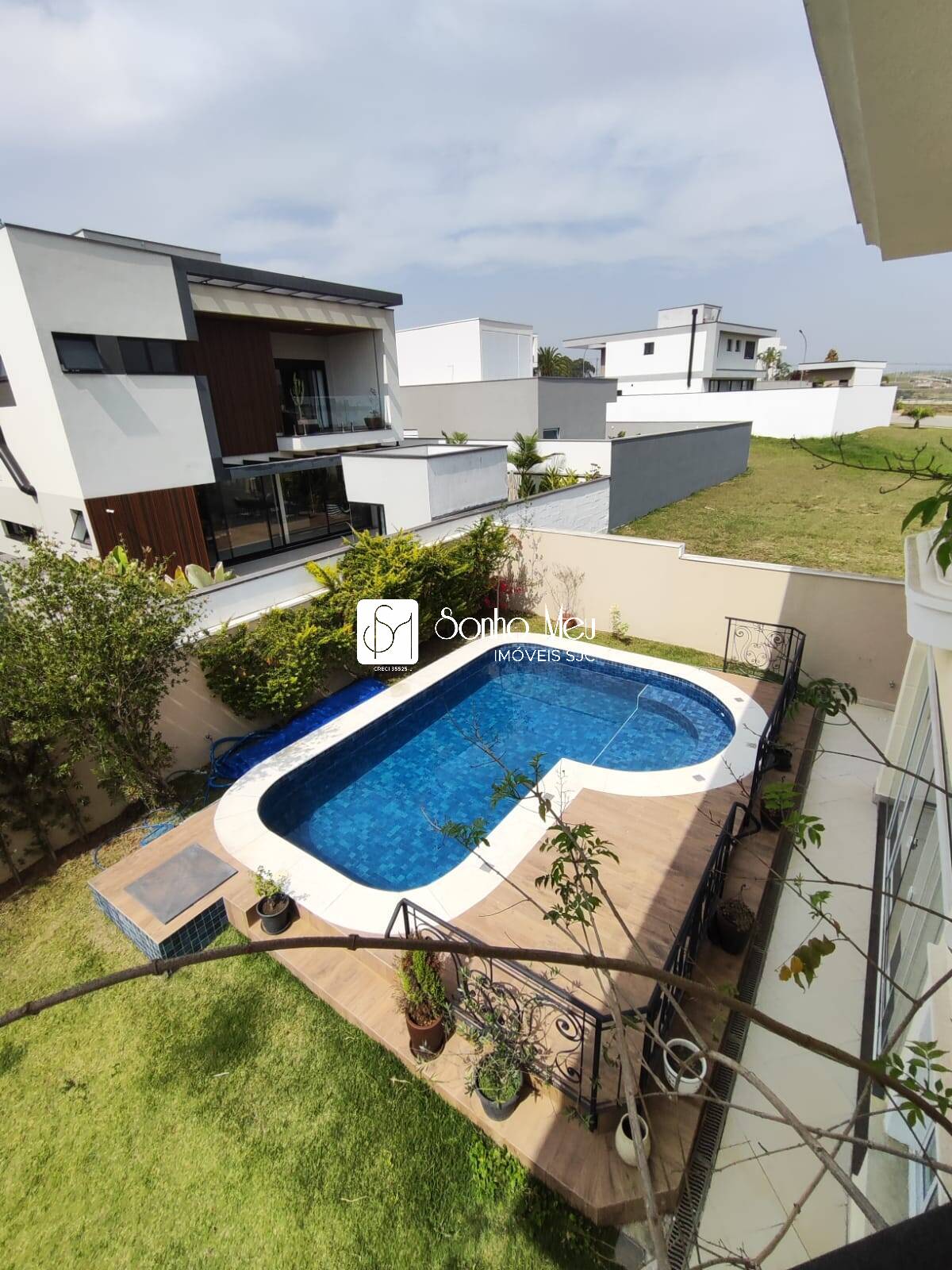 Casa, 4 quartos, 340 m² - Foto 23