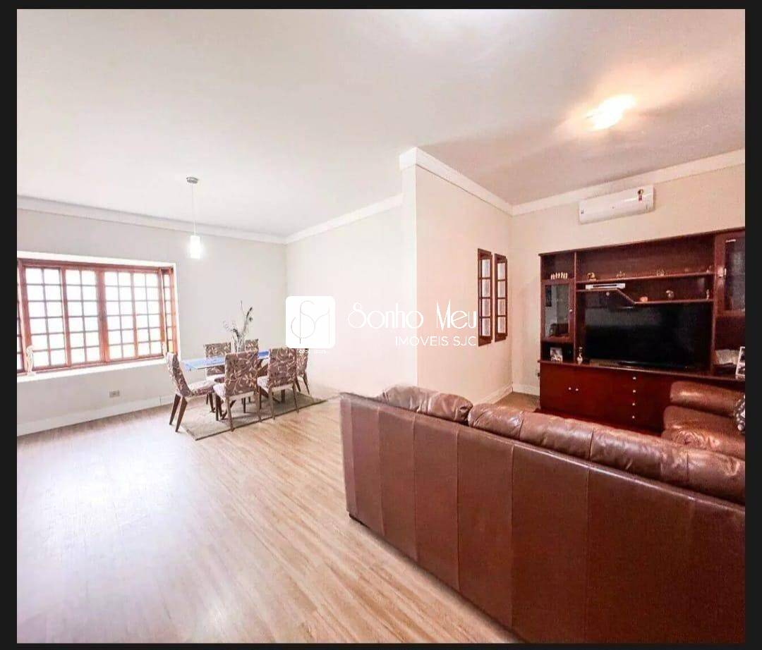Casa à venda com 4 quartos, 234m² - Foto 5