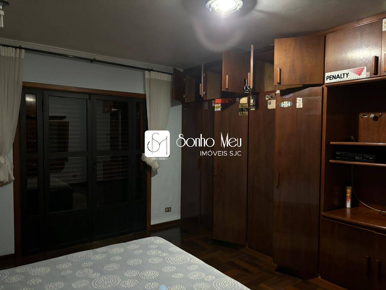 Casa à venda e aluguel com 3 quartos, 433m² - Foto 19