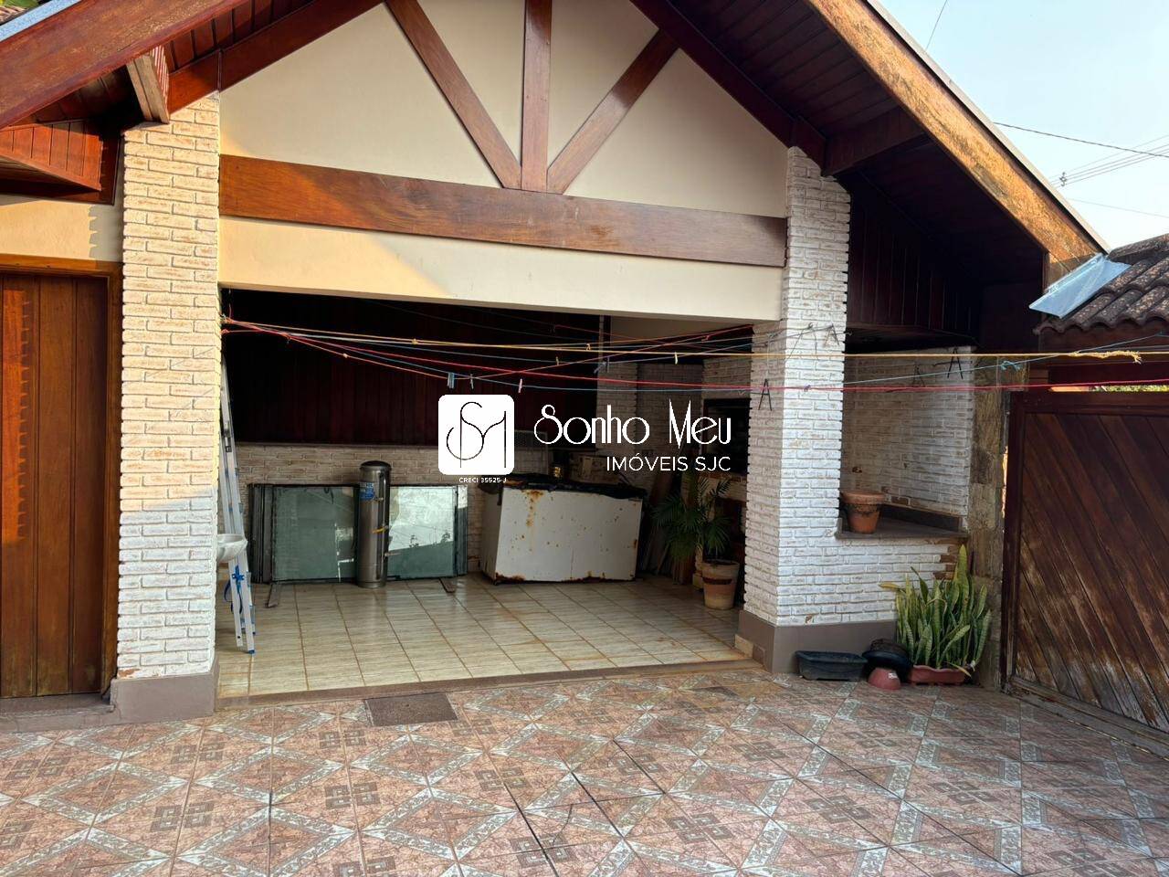 Casa à venda e aluguel com 3 quartos, 433m² - Foto 23