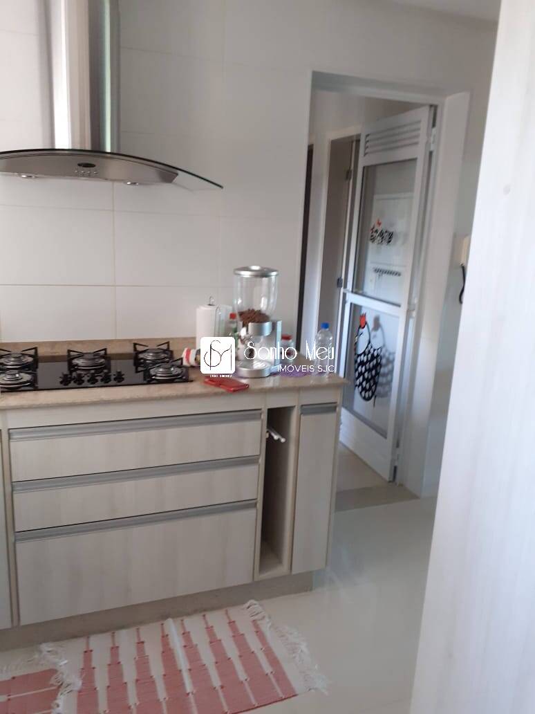 Apartamento à venda com 4 quartos, 190m² - Foto 14