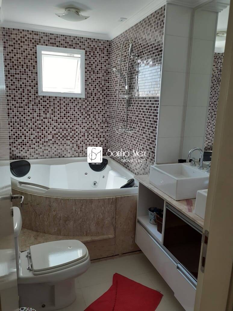 Apartamento à venda com 4 quartos, 190m² - Foto 17