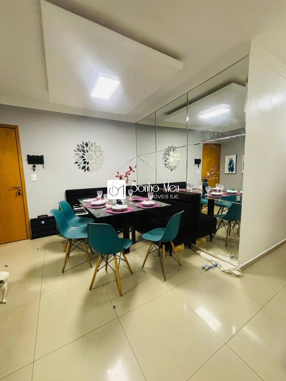 Apartamento à venda com 2 quartos, 66m² - Foto 3