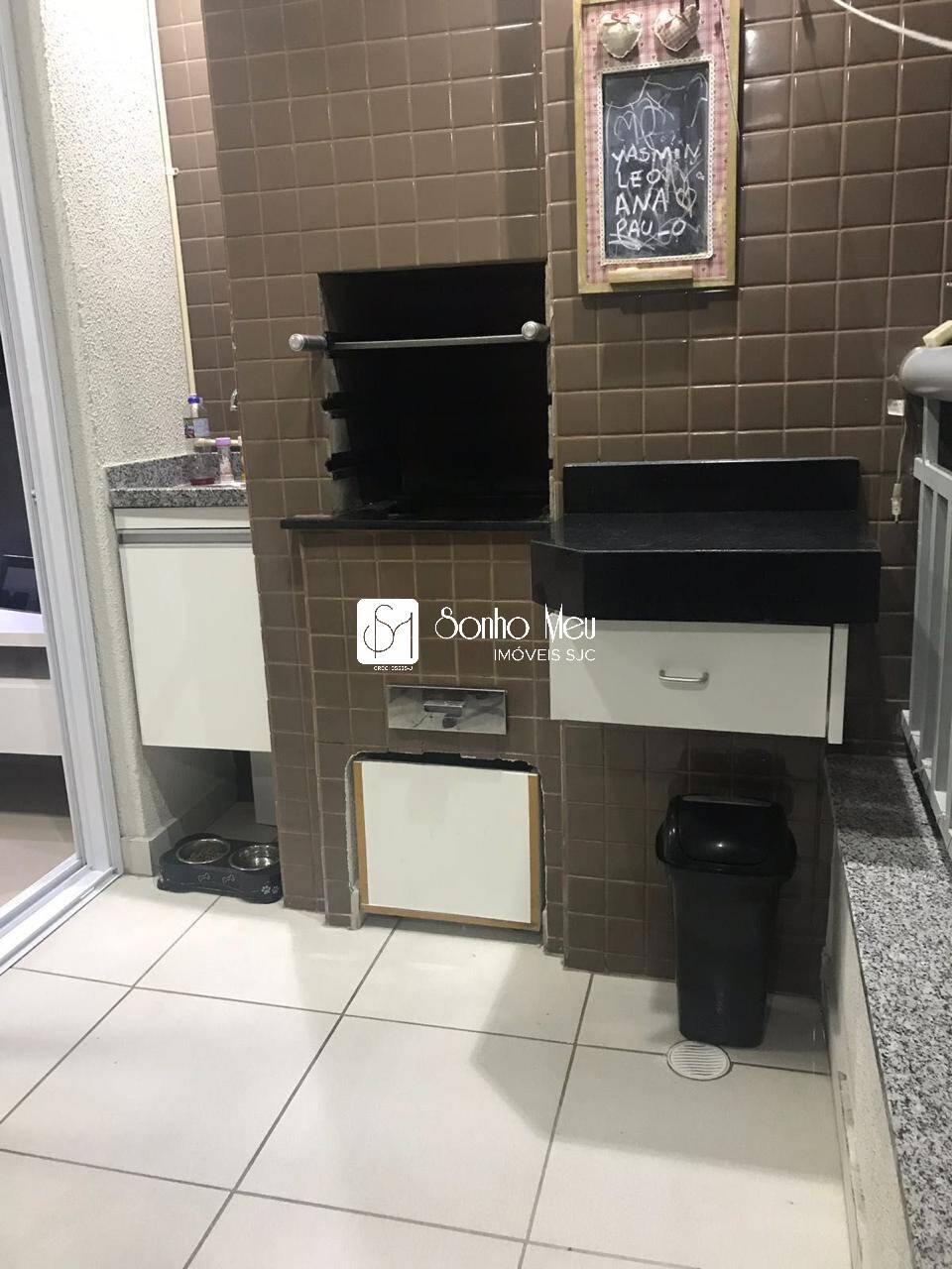Apartamento à venda com 2 quartos, 66m² - Foto 2