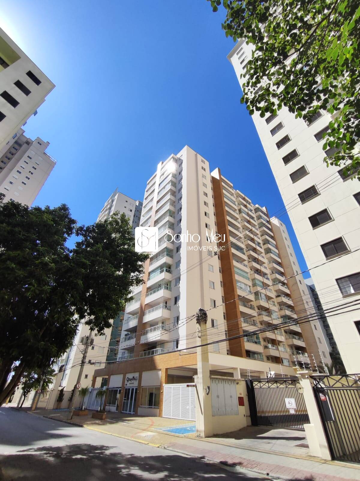 Apartamento à venda com 3 quartos, 77m² - Foto 63