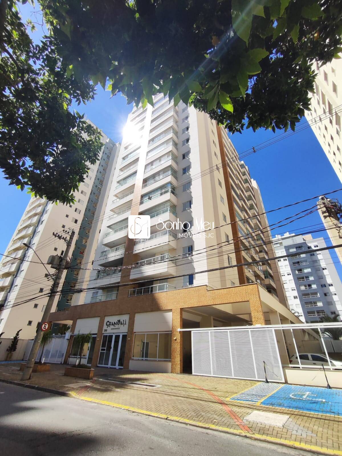 Apartamento à venda com 3 quartos, 77m² - Foto 62
