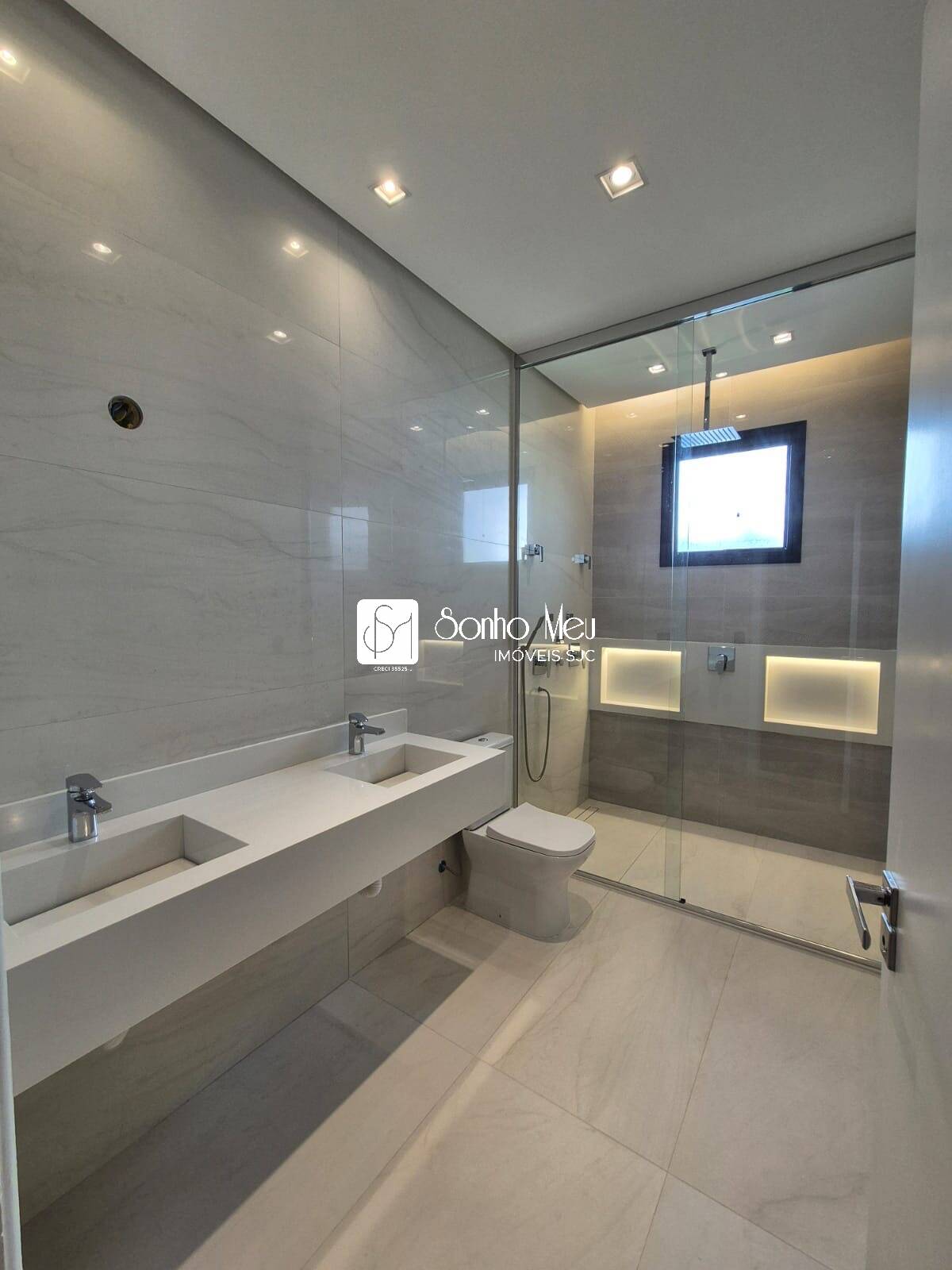 Casa, 3 quartos, 290 m² - Foto 34