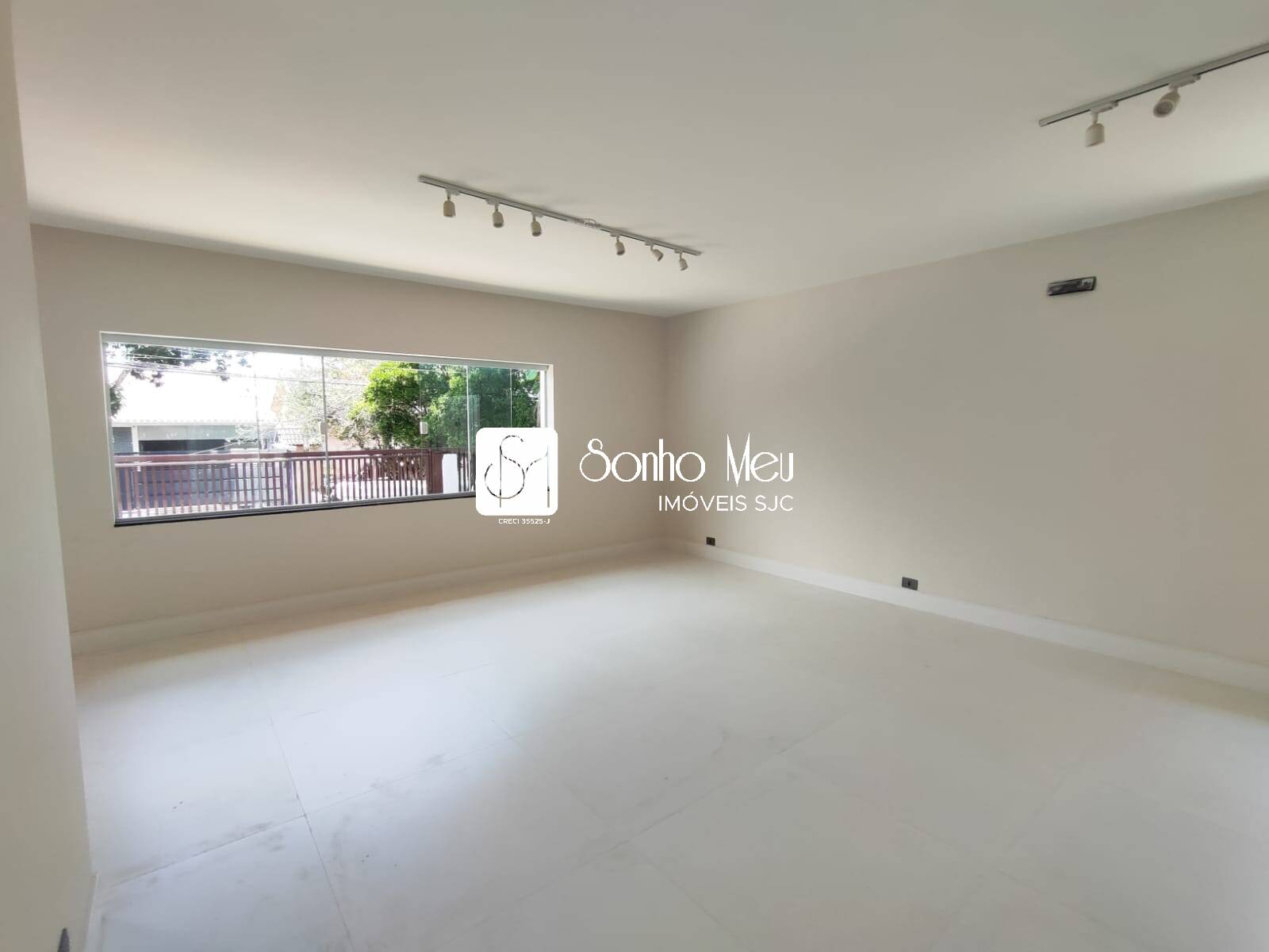 Casa para alugar com 4 quartos, 225m² - Foto 20