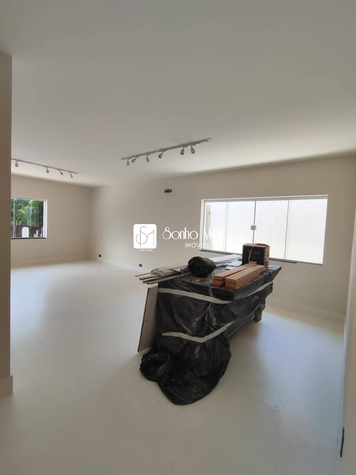 Casa para alugar com 4 quartos, 225m² - Foto 21