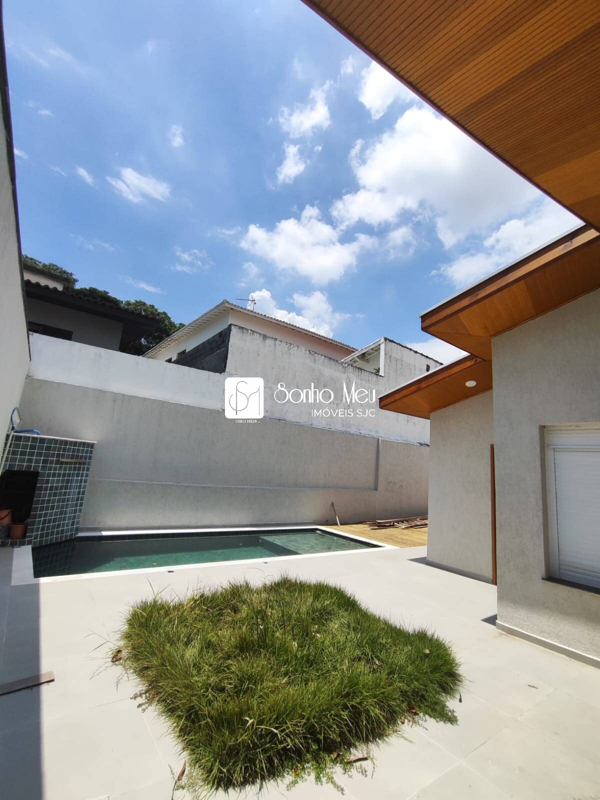 Casa para alugar com 4 quartos, 225m² - Foto 27