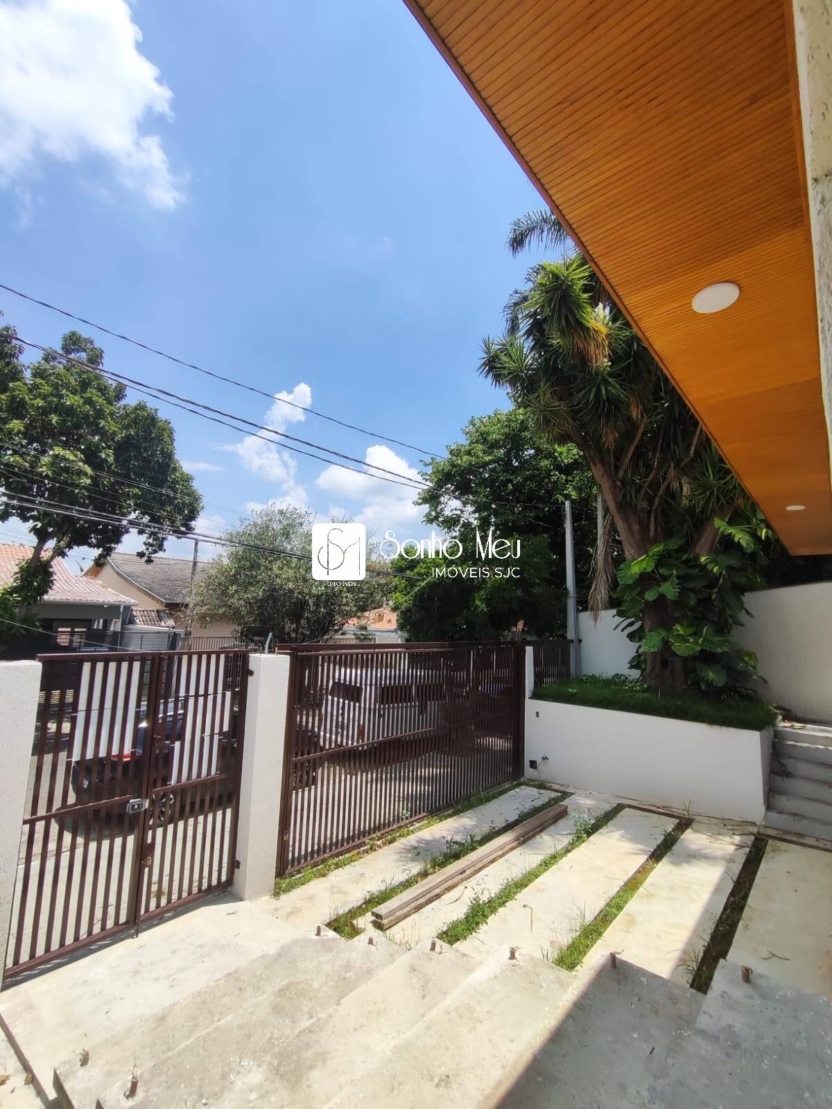 Casa para alugar com 4 quartos, 225m² - Foto 26