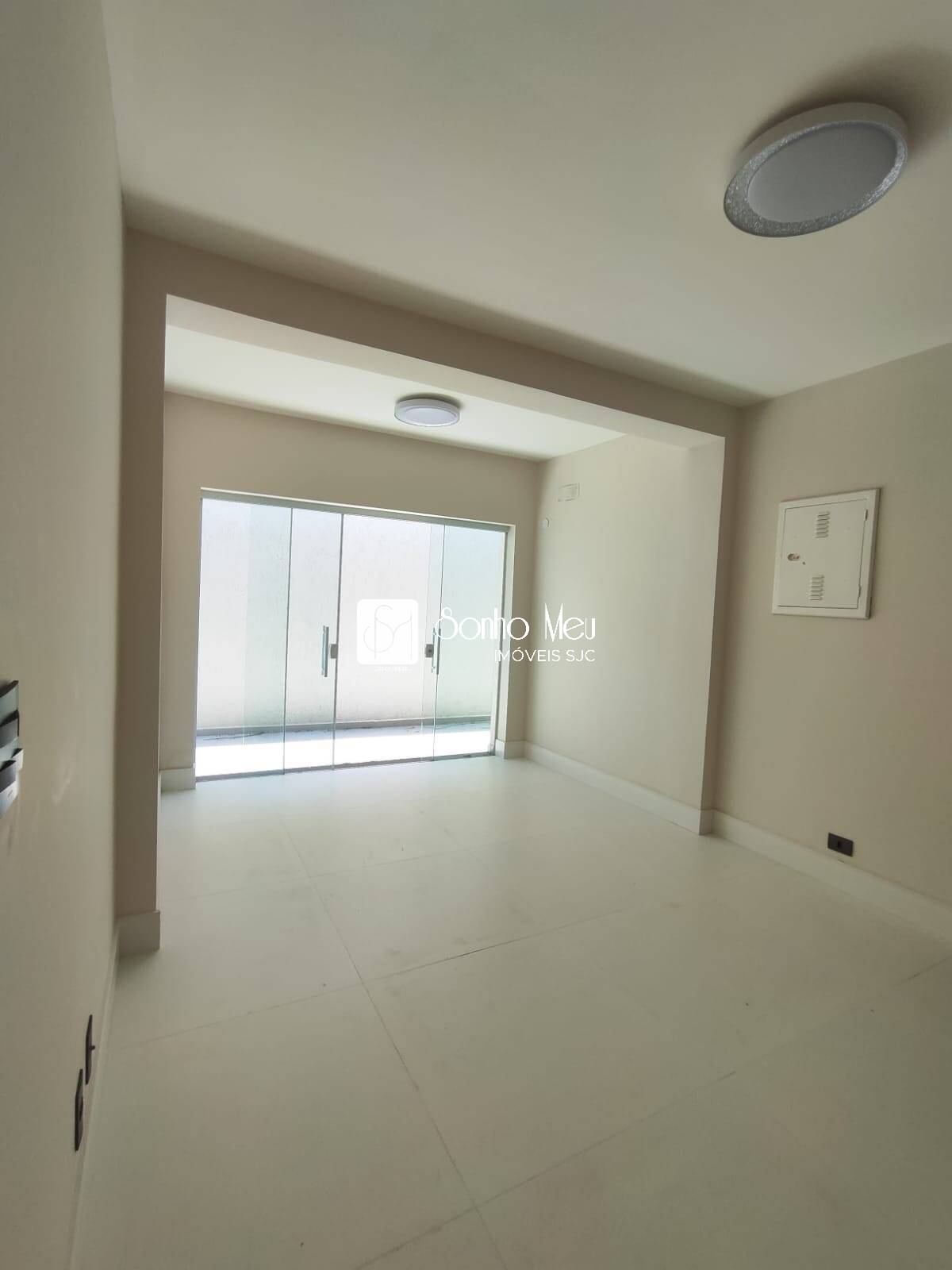 Casa para alugar com 4 quartos, 225m² - Foto 38