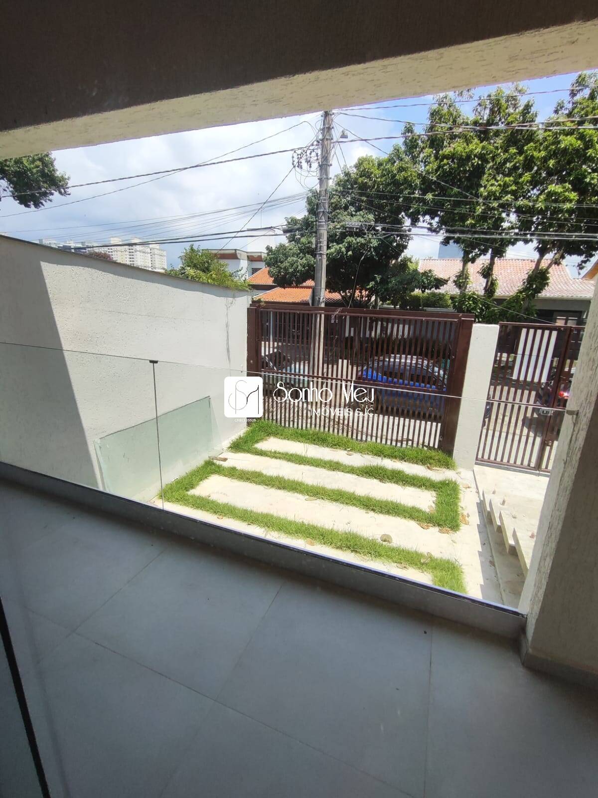Casa para alugar com 4 quartos, 225m² - Foto 6