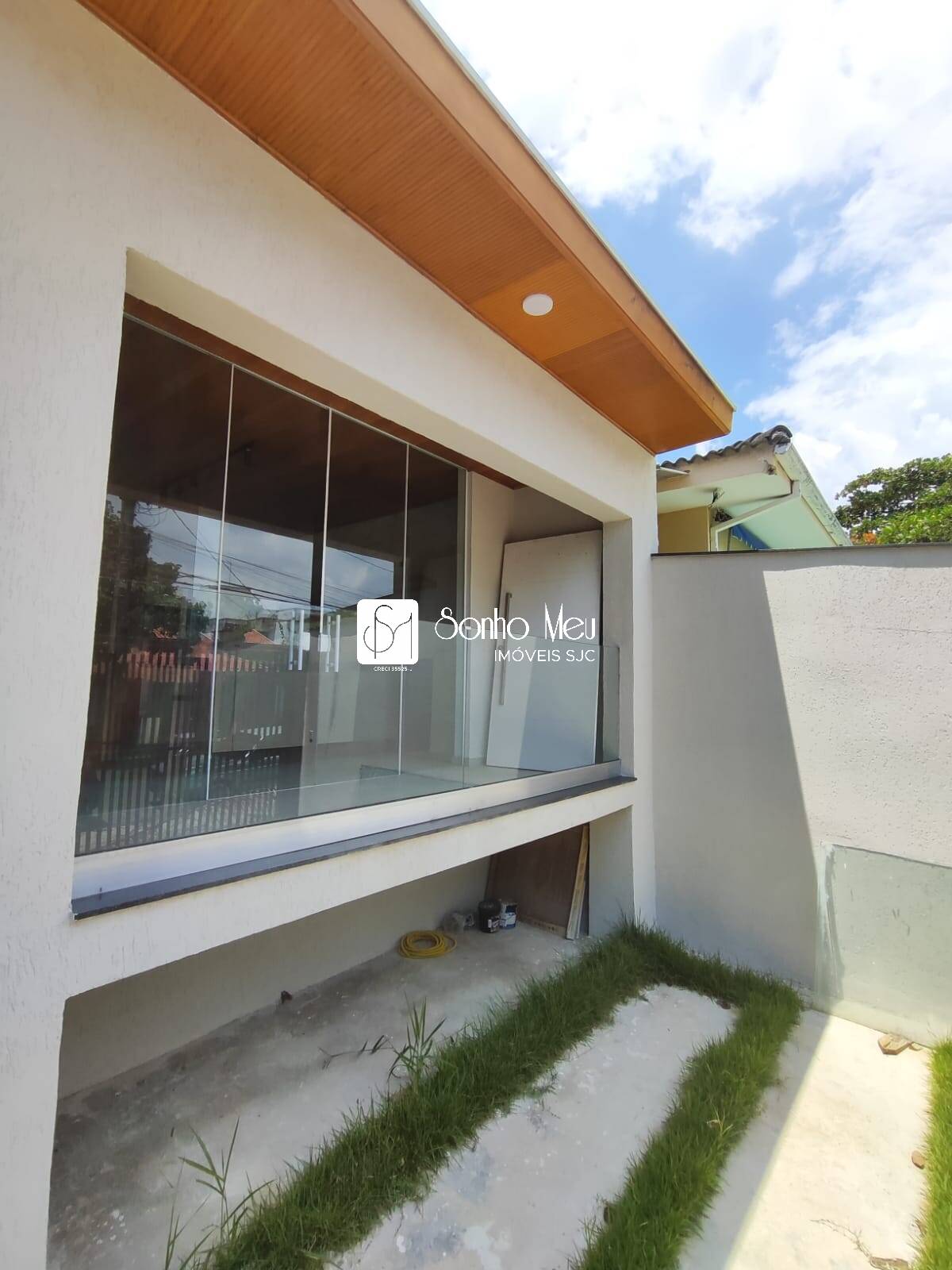 Casa para alugar com 4 quartos, 225m² - Foto 9