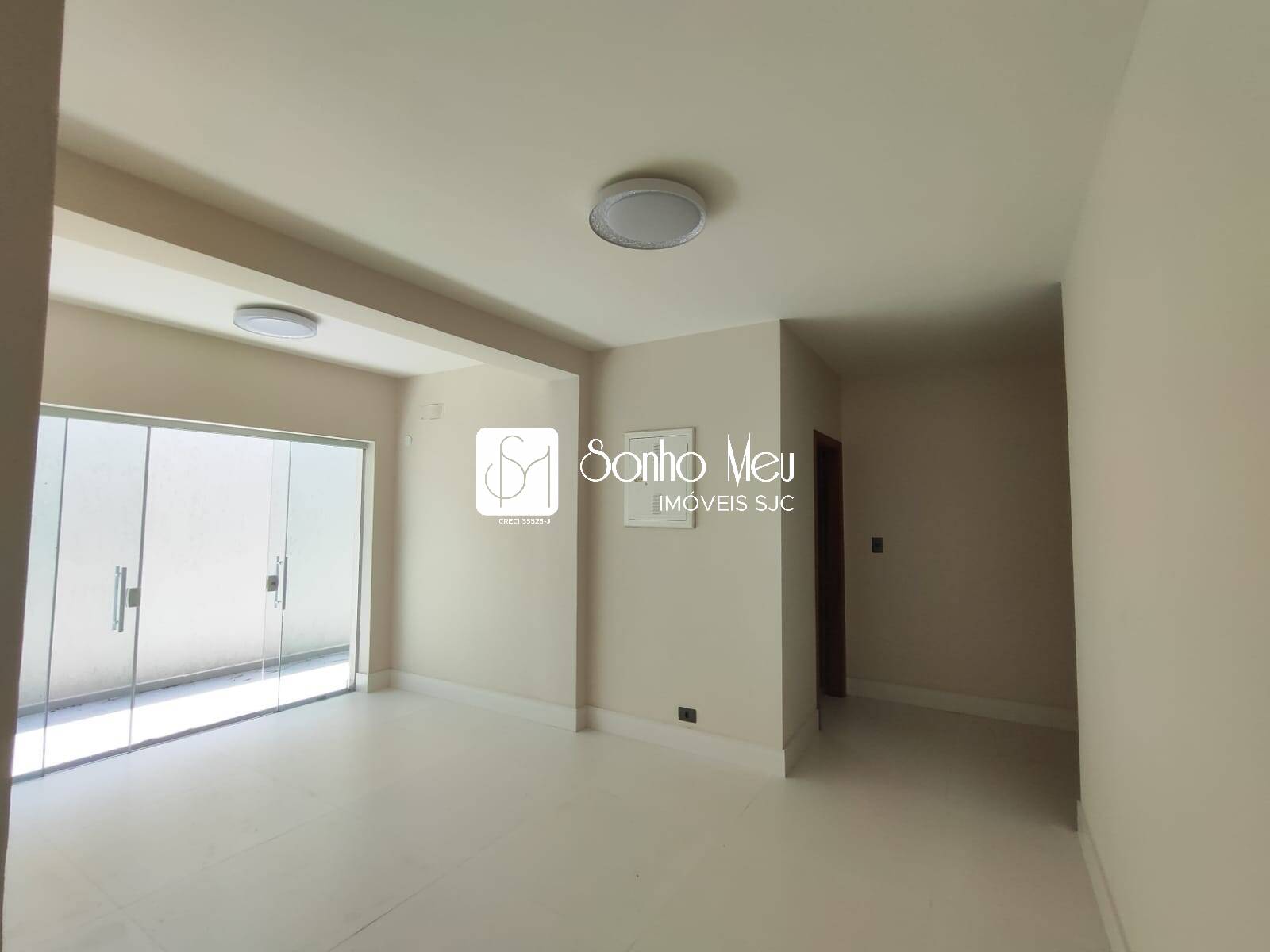 Casa para alugar com 4 quartos, 225m² - Foto 55