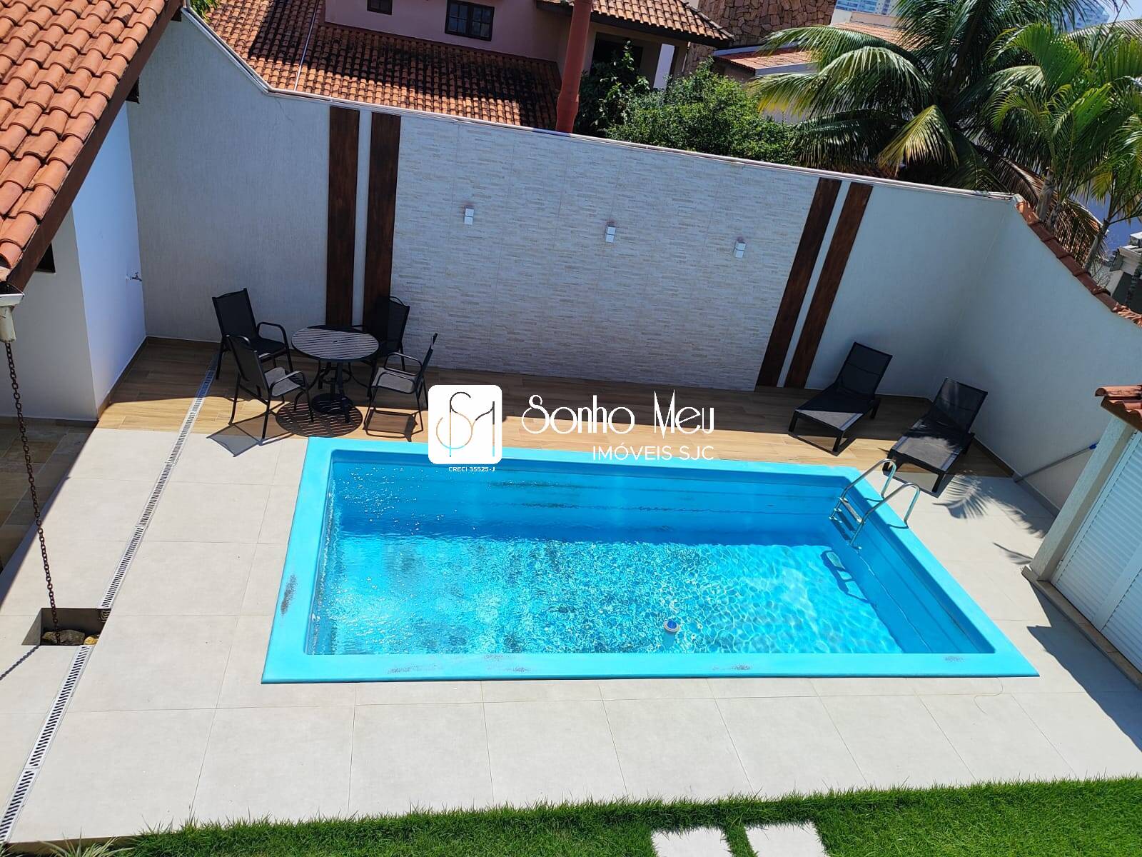 Casa à venda e aluguel com 4 quartos, 300m² - Foto 15