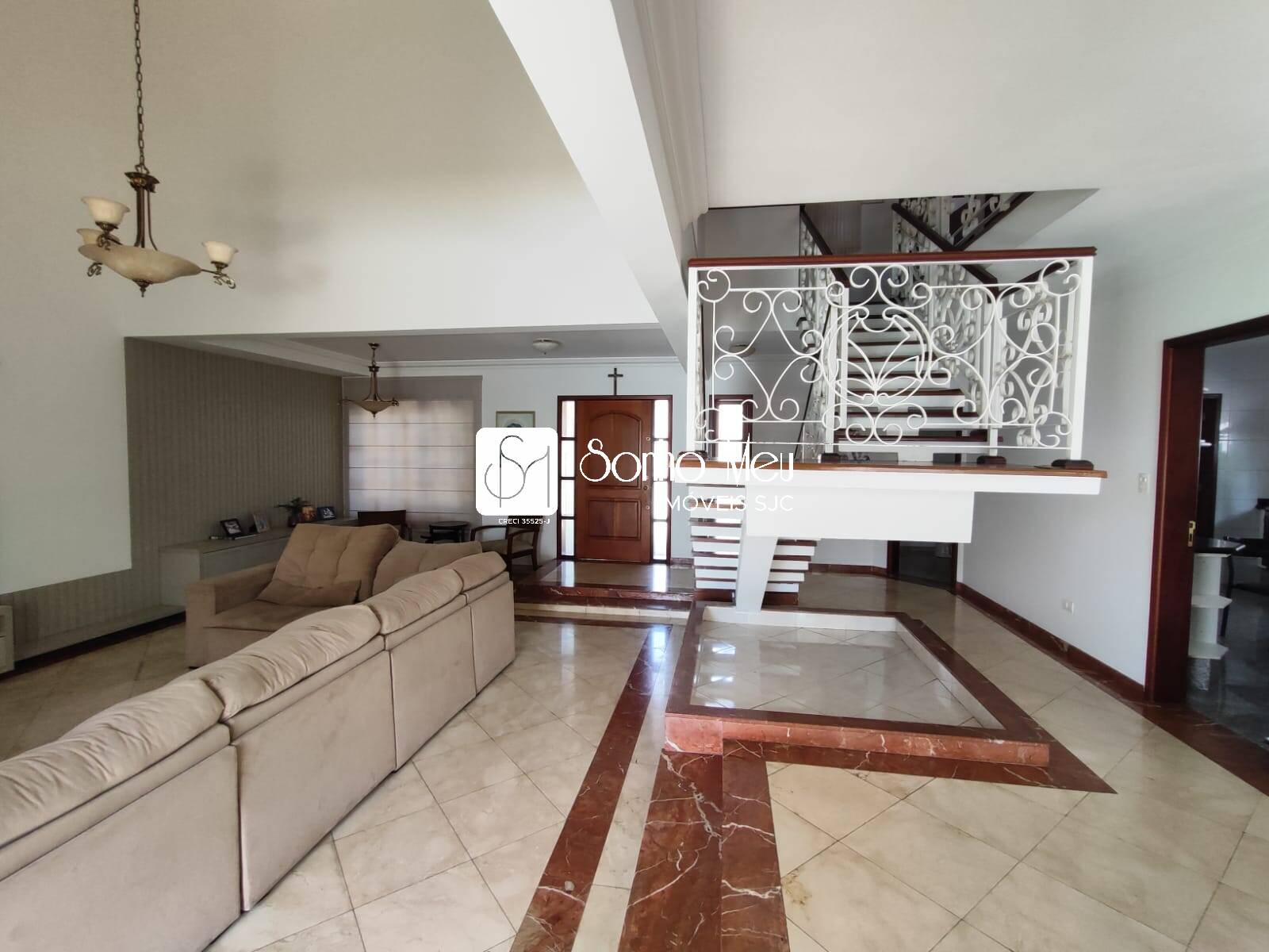Casa à venda e aluguel com 4 quartos, 300m² - Foto 37