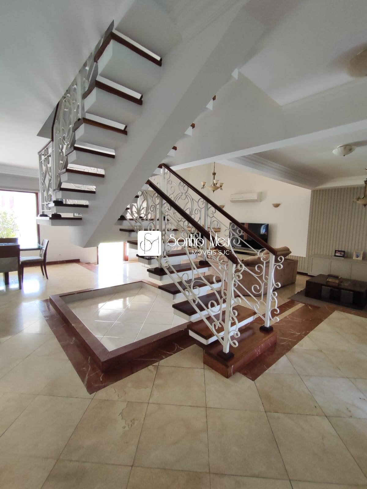 Casa à venda e aluguel com 4 quartos, 300m² - Foto 38